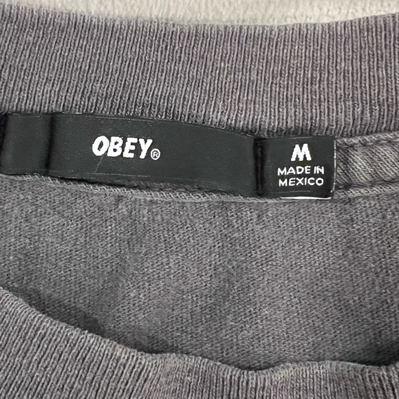 Obey T-Shirt | Gray | Cuff Sleeve | Size M | Preowned - Picture 7 of 7